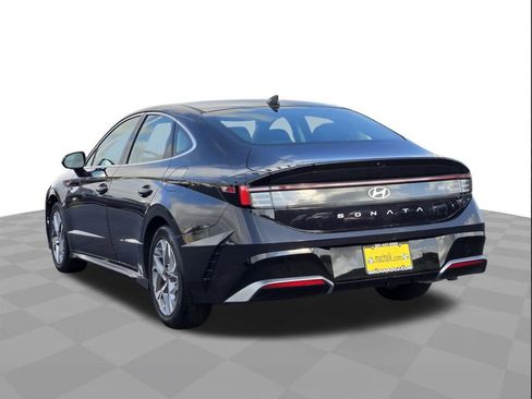 Used 2025 Hyundai Sonata SEL image 6