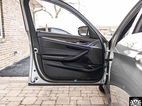 Used 2018 BMW 530i xDrive w/ Premium Package AWD/4WD image 35
