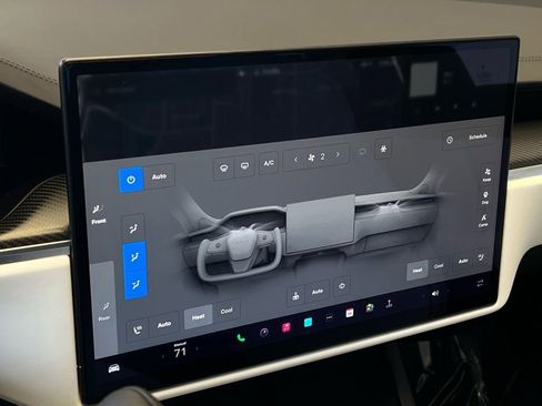 Used 2021 Tesla Model S Plaid image 24