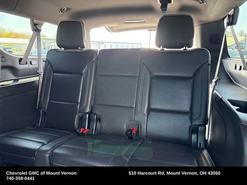 Used 2023 Chevrolet Suburban Premier AWD/4WD image 35