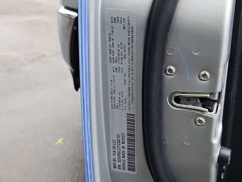 New 2026 RAM 2500 Tradesman AWD/4WD image 28