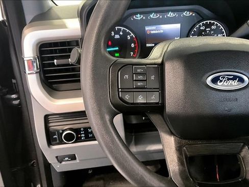 Used 2023 Ford F250 XL w/ Snow Plow Prep Package AWD/4WD image 11