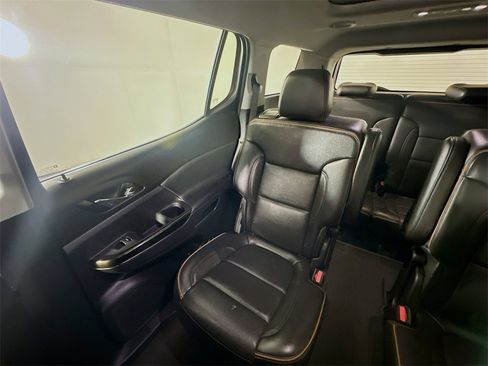 Used 2021 GMC Acadia AT4 w/ LPO, Floor Liner Package image 12