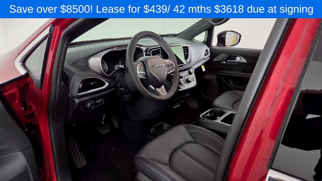 New 2026 Chrysler Pacifica Select FWD image 14