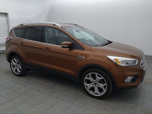 Used 2017 Ford Escape Titanium FWD image 11