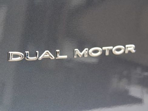 Used 2023 Tesla Model Y Long Range AWD/4WD image 6