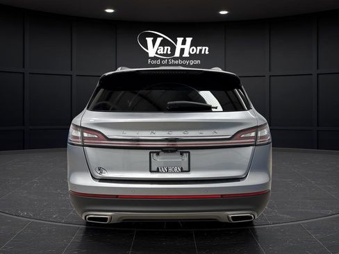 Used 2022 Lincoln Nautilus Reserve AWD/4WD image 14
