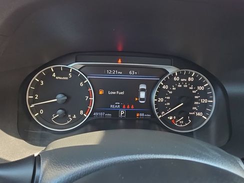 Used 2024 Nissan Altima 2.5 SV AWD/4WD image 14