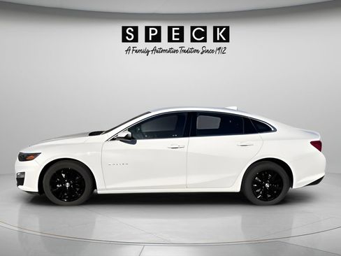 Used 2024 Chevrolet Malibu LT FWD image 2