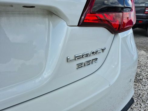 Used 2018 Subaru Legacy 3.6R Limited AWD/4WD image 30