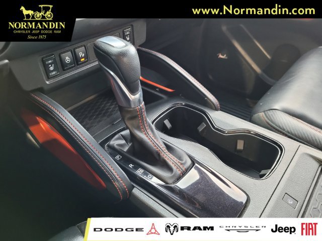 Used 2023 Nissan Frontier PRO-4X w/ Pro-4X Premium Package AWD/4WD image 12