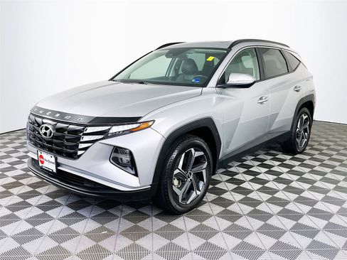 Used 2024 Hyundai Tucson SEL w/ Convenience Package AWD/4WD image 3