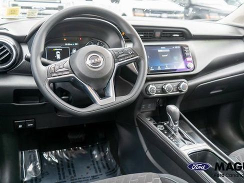 Used 2024 Nissan Kicks SV FWD image 10