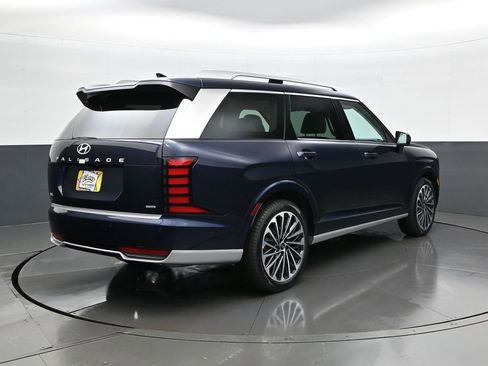 Certified 2026 Hyundai Palisade Calligraphy AWD/4WD image 5