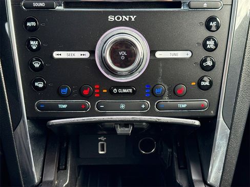 Used 2017 Ford Explorer Sport image 33