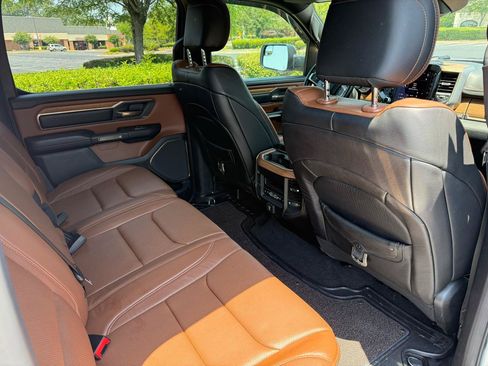 Used 2019 RAM 1500 Limited AWD/4WD image 22