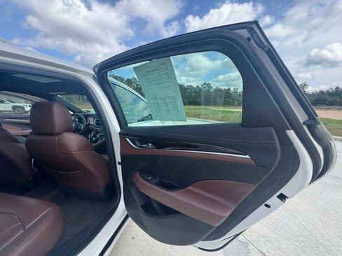 Used 2019 Buick LaCrosse Avenir image 19
