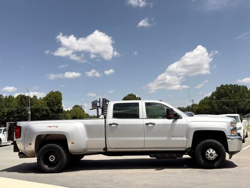 Used 2017 Chevrolet Silverado 3500 W/T w/ WT Fleet Convenience Package AWD/4WD image 9