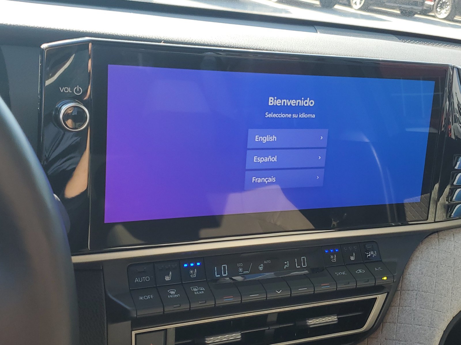 Certified 2025 Toyota Camry XLE w/ Premium Plus Package FWD image 27