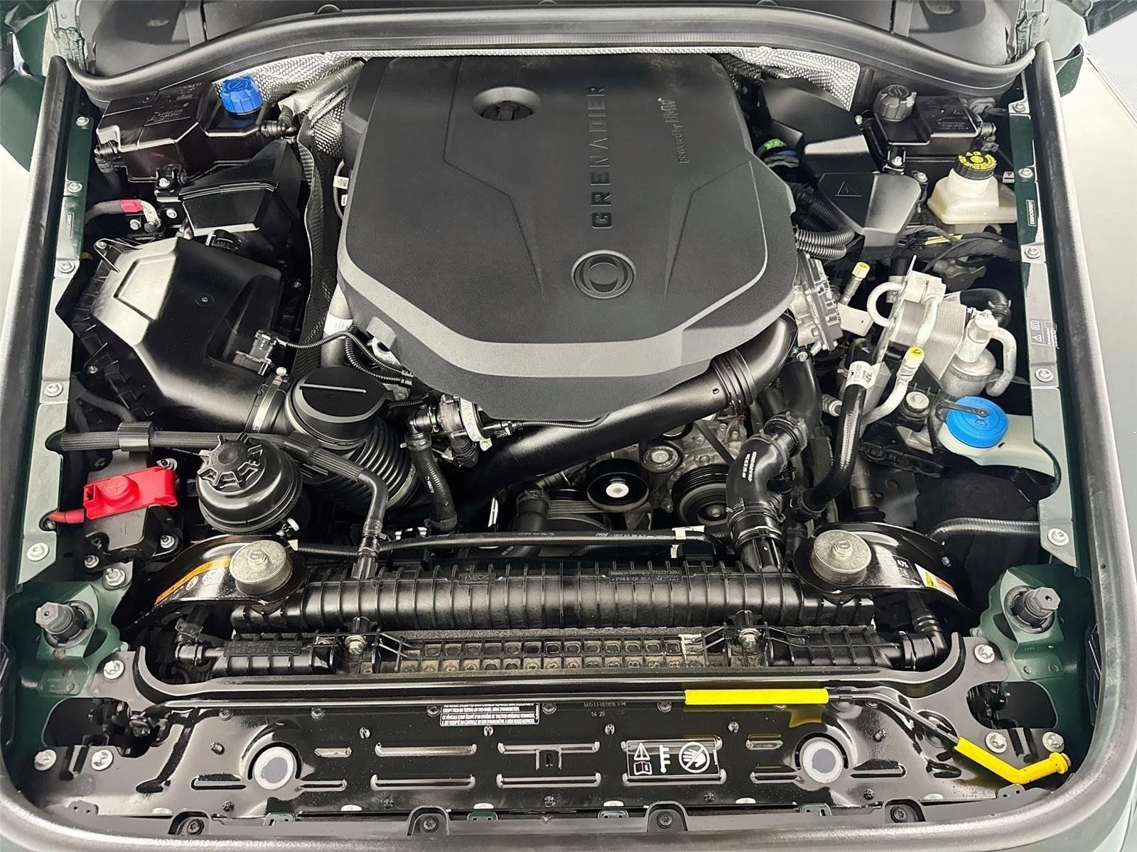 Used 2025 INEOS Grenadier Station Wagon AWD/4WD image 29