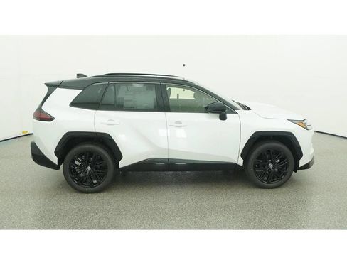 Used 2026 Toyota RAV4 XSE w/ Weather Package AWD/4WD image 14