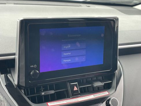 Used 2024 Toyota Corolla Cross LE image 9