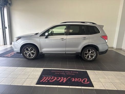Used 2017 Subaru Forester 2.5i Touring AWD/4WD image 1