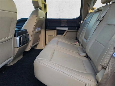 Used 2019 Ford F250 Lariat w/ Lariat Ultimate Package image 21