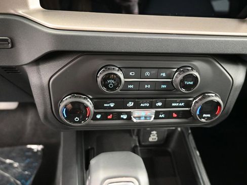 New 2026 Ford Bronco Outer Banks AWD/4WD image 16