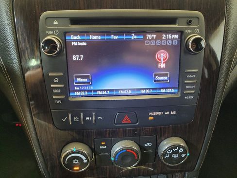 Used 2015 Chevrolet Traverse LT w/ Style and Technology Package AWD/4WD image 25