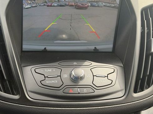 Used 2015 Ford Escape SE w/ Equipment Group 201A AWD/4WD image 33