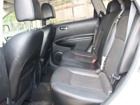 Used 2012 Nissan Rogue SL image 8