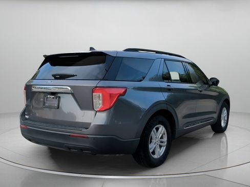 Certified 2021 Ford Explorer XLT RWD image 27