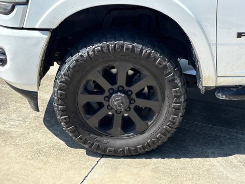 Used 2020 RAM 2500 Laramie w/ Night Edition AWD/4WD image 12