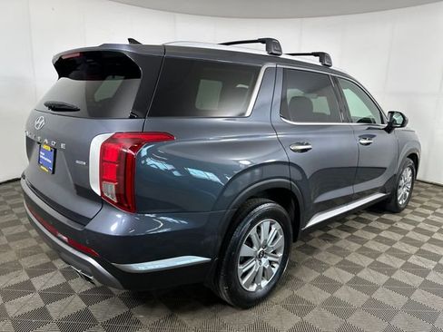 Used 2023 Hyundai Palisade SEL AWD/4WD image 3