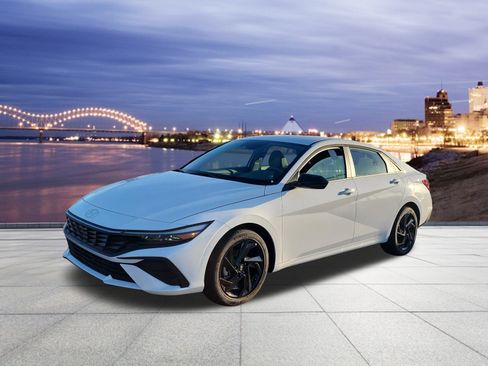 New 2026 Hyundai Elantra Sport image 1