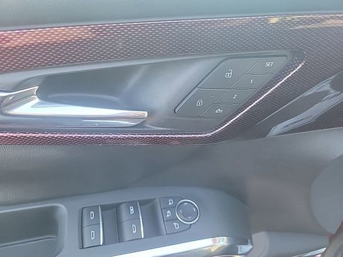 Certified 2024 Chevrolet Traverse RS w/ LPO, Floor Liner Package image 25