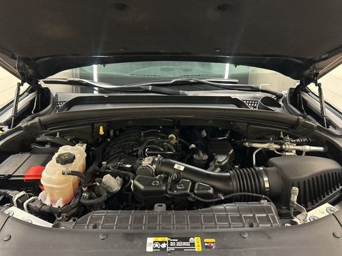 Used 2023 Jeep Grand Cherokee L Laredo image 18