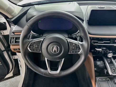 Used 2023 Acura MDX SH-AWD w/ Technology Package image 18