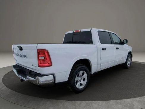 Used 2025 RAM 1500 Big Horn AWD/4WD image 4