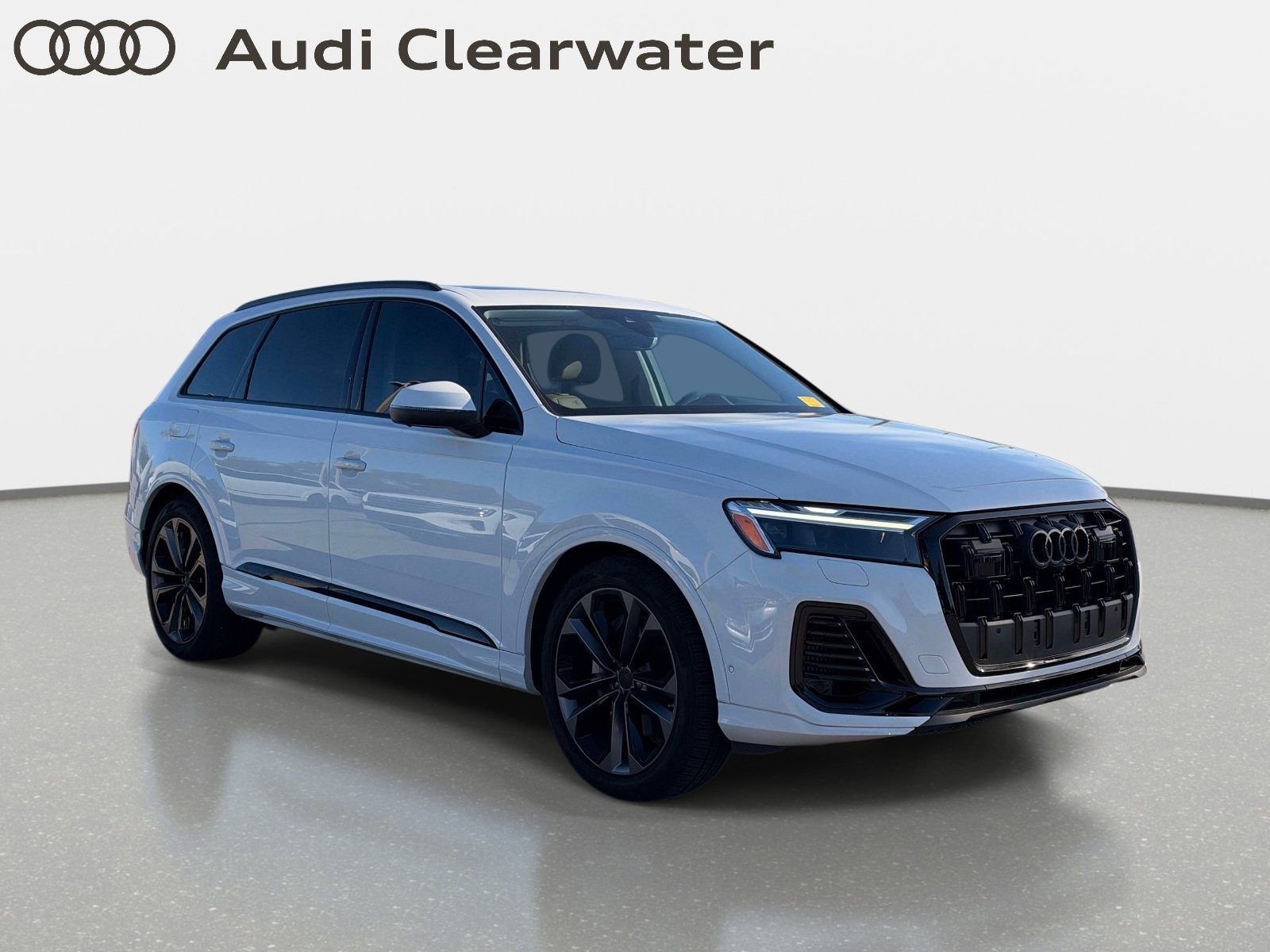 Used 2026 Audi Q7 3.0T Premium Plus AWD/4WD image 4