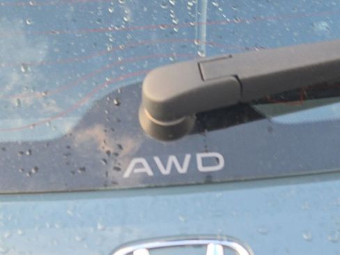 Certified 2025 Honda HR-V LX image 7