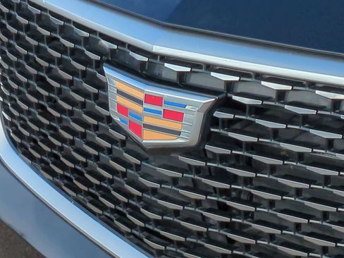 Used 2024 Cadillac XT6 Luxury w/ LPO, Floor Liner Package image 11