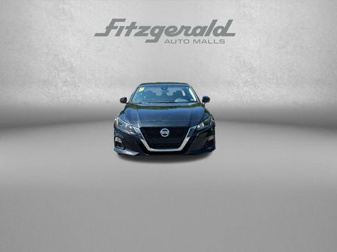 Used 2022 Nissan Altima 2.5 S FWD image 2