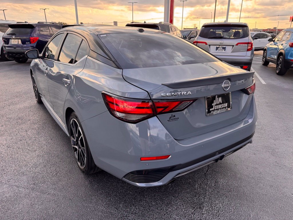 Used 2024 Nissan Sentra SR w/ SR Premium Package FWD image 3