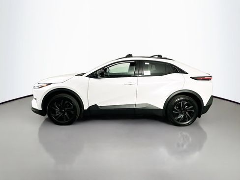 New 2026 Toyota C-HR AWD/4WD image 4