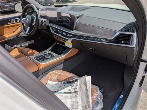 New 2026 BMW X5 xDrive50e AWD/4WD image 26