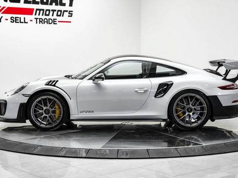 Used 2018 Porsche 911 GT2 RS RWD image 63
