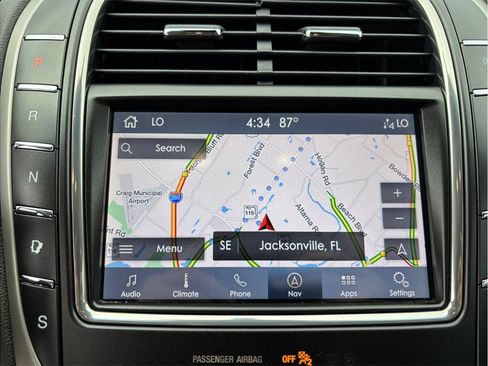 Used 2019 Lincoln Nautilus Select FWD image 33