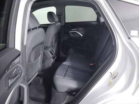 Used 2025 Audi Q5 Premium Plus w/ Premium Plus AWD/4WD image 24